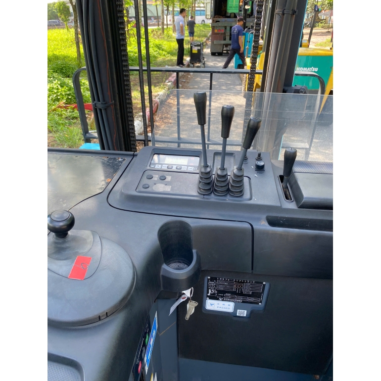 z6773481145276_5c6136c537f592a9c6848f2397ab014f