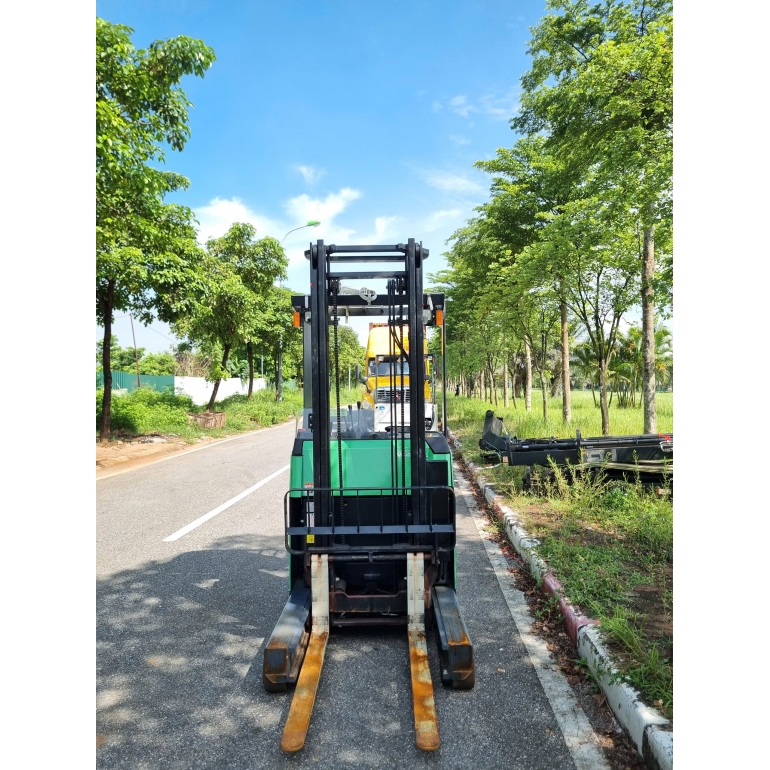 z6774008957294_12ef2d64424594bbcf2cc8e8b22ae566