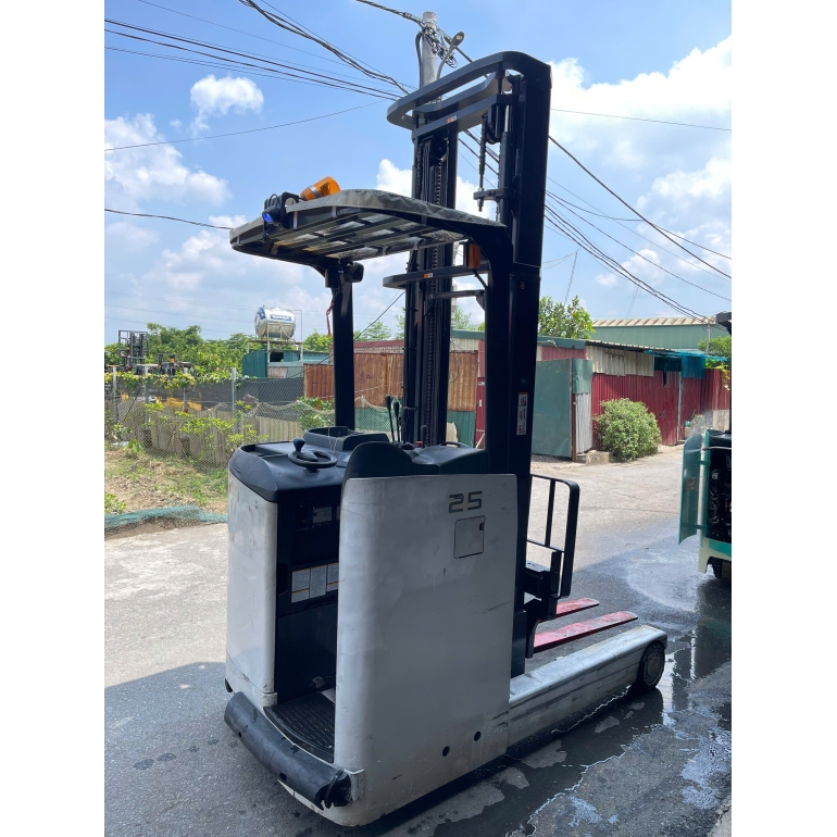 z6898459664437_f30f07cbcc46d353f72d146e5ad01636