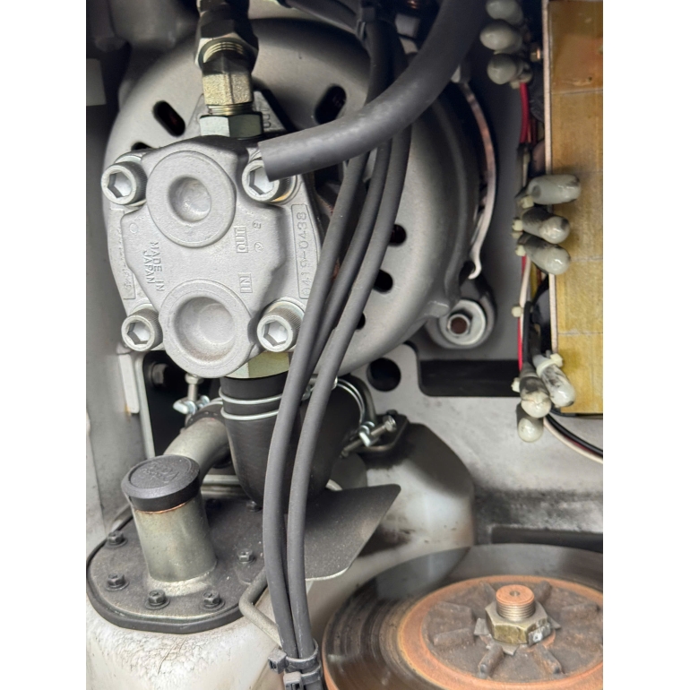 z6945611021974_6686d8ed08371461839dbebe2a9d685b