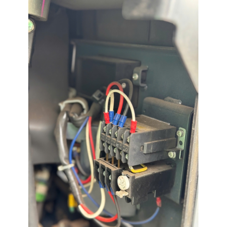 z6945628323333_074e313910958d5d0281912ec8231d1d