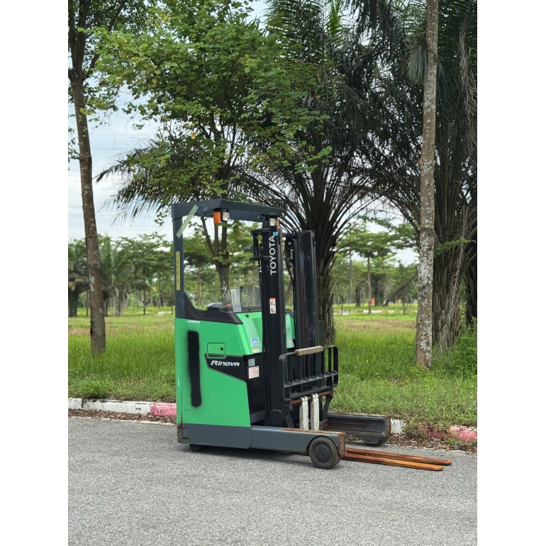 z6960093330955_f712e6f4ca81da704f1604efe04e8545