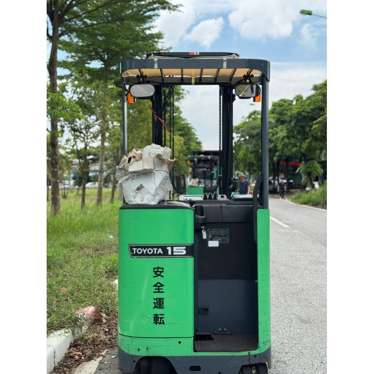 z6960110925280_335204328a11fbd9af60bed33871304f