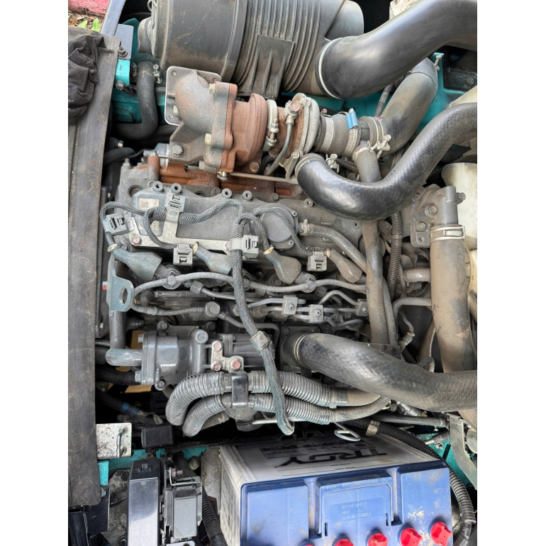 z6976569861616_8f058fb54113c38ba28d53171d2c0ec5