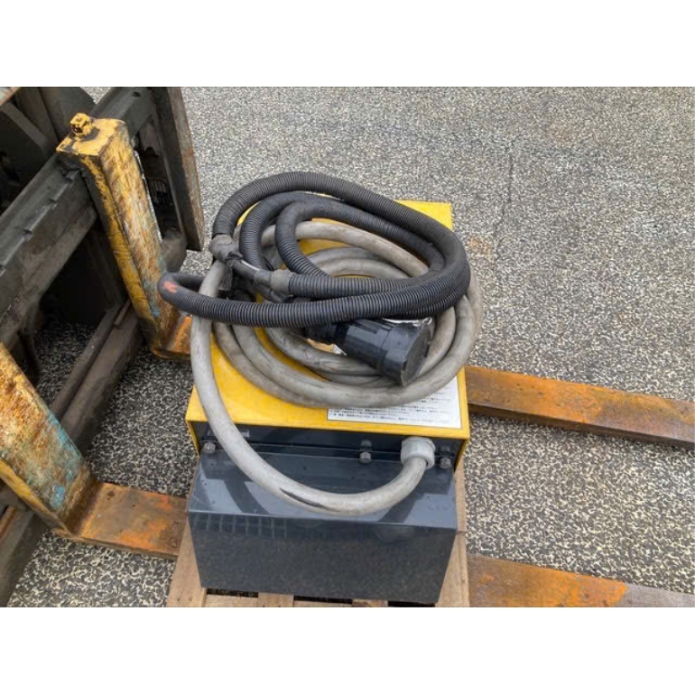 z6995341044153_f050ac03f467e5b1181b3916ef84eb4a