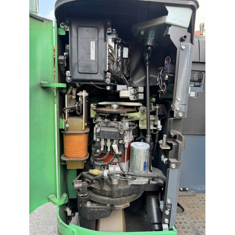 z7020140688070_5cb44b82492c7e1037d6c9f6e828743f