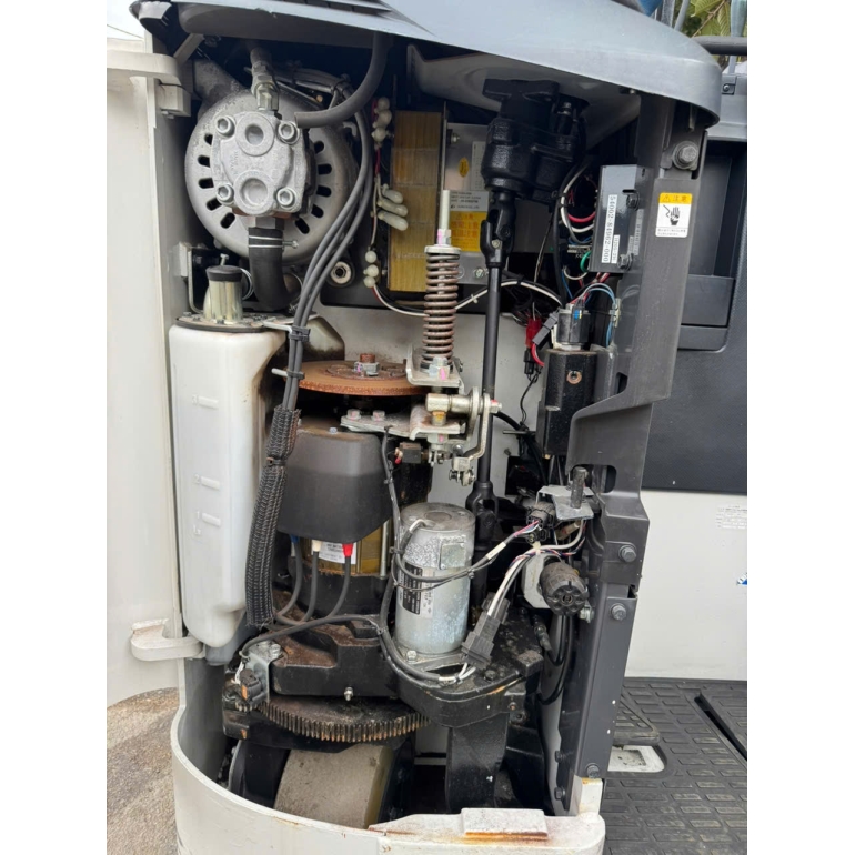 z7044378193727_d288b5e00f357b7fbd95abb10f866a82