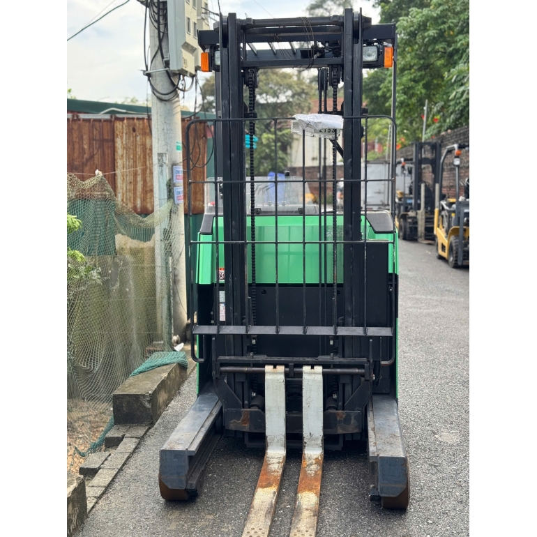 z7093198583323_a8778354e2d07bcc5a3341556e4a4aae