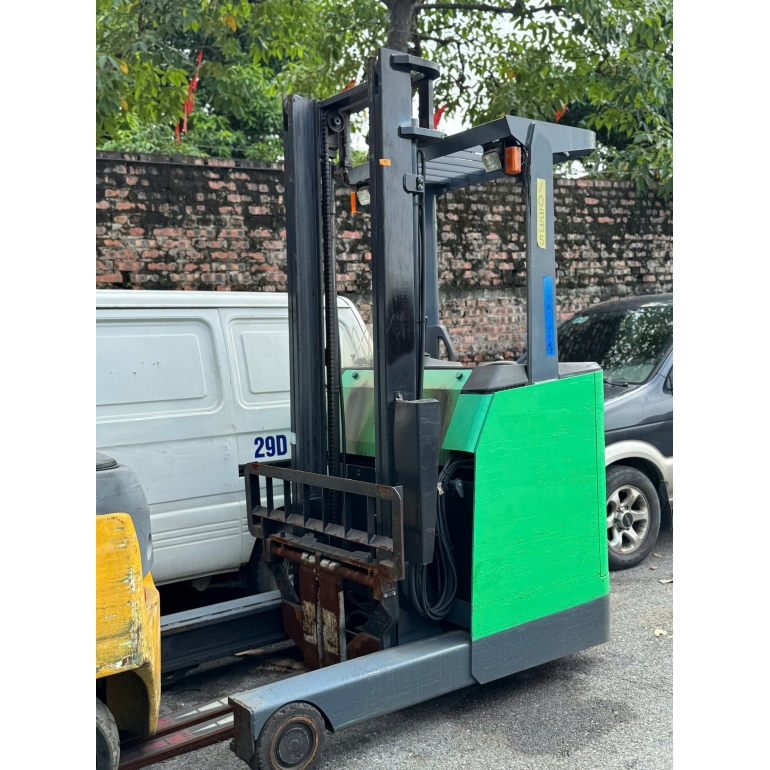 z7098023227055_27e63ff6e3ac1177e193fa719f9cf63c