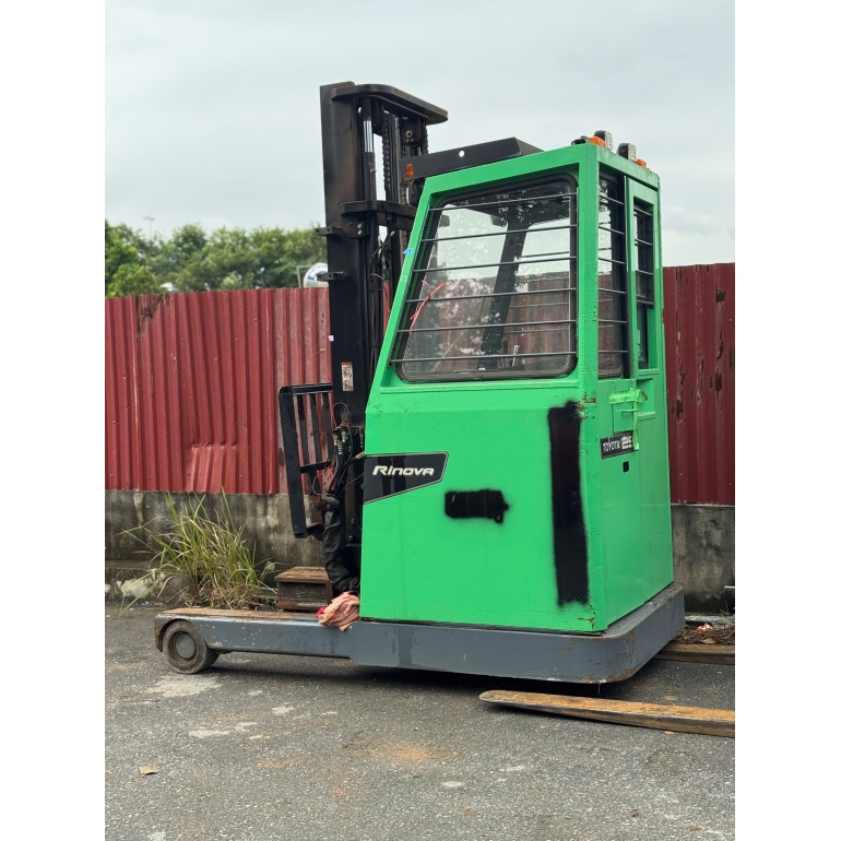 z7242823257885_51cc022a30659672935ecde5d7e1539a