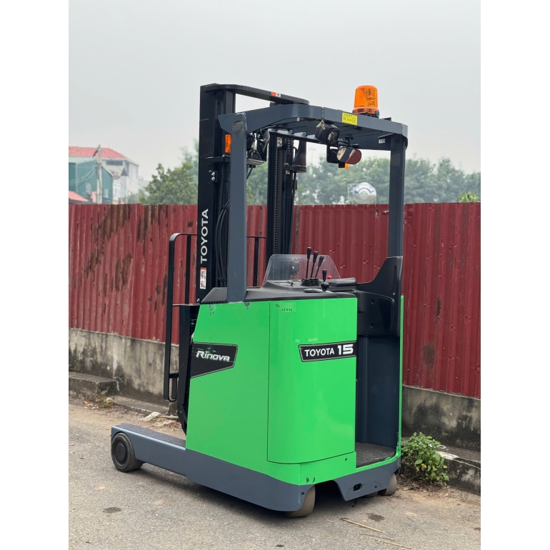 z7319109925096_076bc2b706fe2dff61c3b353efe52a0b