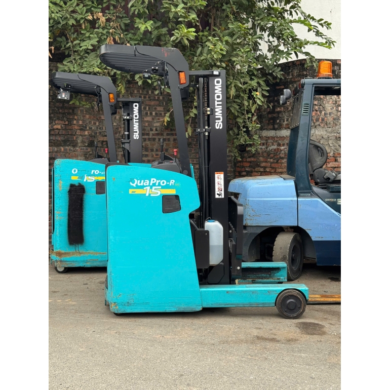 z7319115755253_6447ae7c46b1d78201a840f1c09d822a