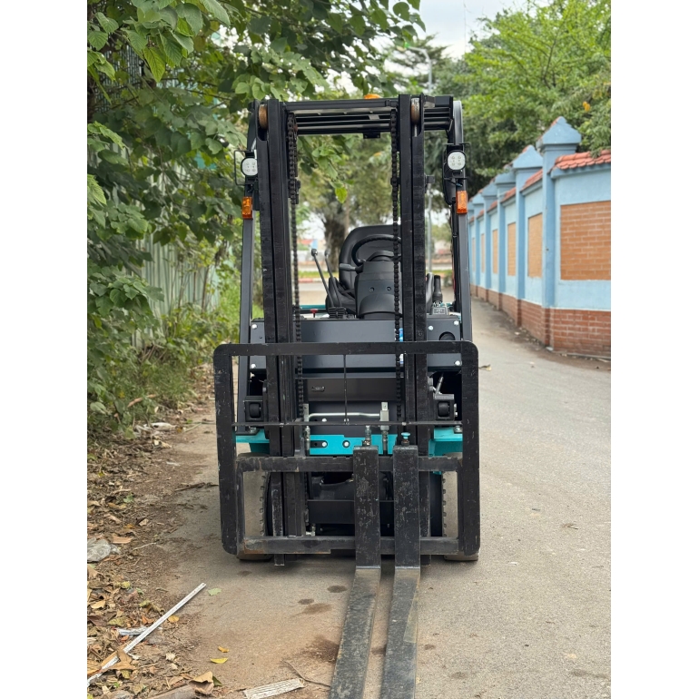 z7362756288274_570936f93599606754177c99b541ede2