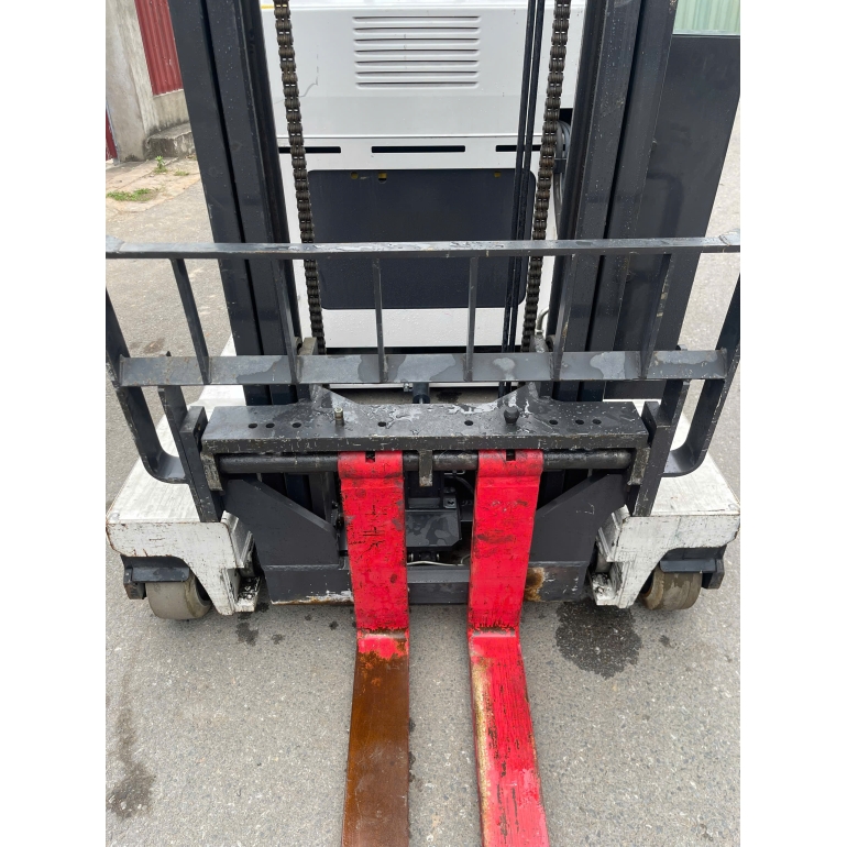 z7639599344605_8f5b336537142f3a77b7d0c59736a7ce