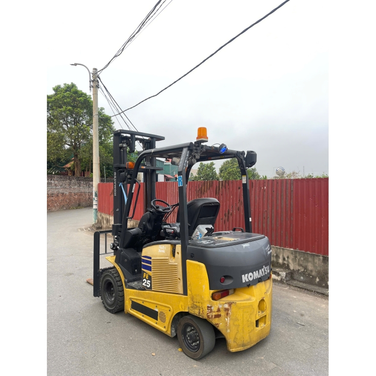 z7665644861652_92fbffa832ce1111fe7cbba66c0a3237