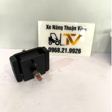 Cao su chân hộp số xe nâng Toyota 6FD/G10 mã AA28-102A
