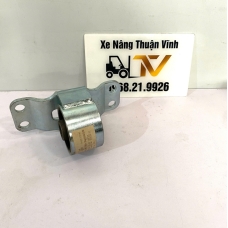 Cao su chân hộp số xe nâng Toyota 8FD/G10-J35
