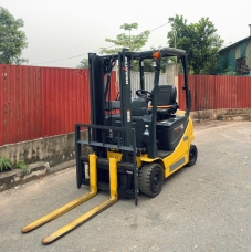 Xe Nâng Điện cũ ngồi lái 1.5T, Komatsu FB15-12 hàng Nhật Bãi chưa qua sử dụng tại Việt Nam sản xuất 2020 mã TV.E445