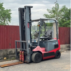 Xe Nâng Điện cũ ngồi lái 2.0T, Nichiyu FB20PN-75-600MSF hàng Nhật Bãi chưa qua sử dụng tại Việt Nam,sản xuất năm 2014,mã xe TV.E341
