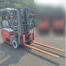 Xe Nâng Điện cũ ngồi lái 2.0T, Nichiyu FBT20PN-80B-450MSF hàng Nhật Bãi chưa qua sử dụng tại Việt Nam,sản xuất năm 2012,mã xe TV.E367