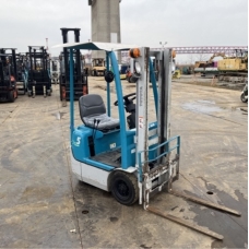 Xe Nâng Điện cũ ngồi lái 500Kg, Toyota 3FBK5 hàng Nhật Bãi chưa qua sử dụng tại Việt Nam sản xuất 2002 mã TV.E433