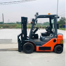 Xe nâng dầu Nhật Bãi 2.0T, Toyota 02-8FD20 hàng đã qua sử dụng (Nhật Bản),sản xuất năm 2018,mã xe TV.D102