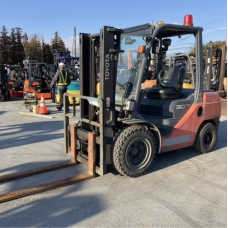 Xe nâng dầu Nhật Bãi 3.0T, Toyota 02-8FD30 hàng đã qua sử dụng (Nhật Bản) sản xuất 2020 mã TV.D123