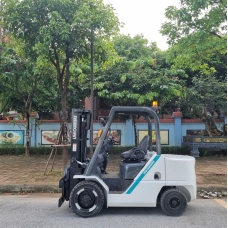 Xe nâng dầu Nhật Bãi 3.5T UNICARRIERS model FD35T5SM/YDM-F202, hàng đã qua sử dụng (Nhật Bản),sản xuất năm 2018,mã xe TV.D044
