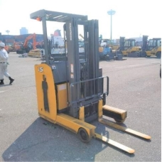 Xe nâng điện cũ đứng lái 1.5T, KOMATSU FB15RL-15, hàng đã qua sử dụng (Nhật Bản),sản xuất năm 2020, mã xe TV.E282