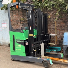 Xe nâng điện cũ đứng lái 1.8T TOYOTA model 8FBR15, hàng đã qua sử dụng (Nhật Bản),sản xuất năm 2020,mã xe TV.E382