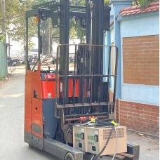 Xe nâng điện cũ đứng lái 1.8T TOYOTA model 8FBR18, hàng đã qua sử dụng (Nhật Bản),sản xuất năm 2019,mã xe TV.E402