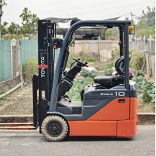 Xe nâng điện cũ ngồi lái 1.0T ba bánh, Toyota 8FBE10, hàng đã qua sử dụng (Nhật Bản) sản xuất 2019, mã xe TV.E181