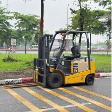 Xe nâng điện cũ ngồi lái 2.5T, KOMATSU FE25-1, hàng đã qua sử dụng (Nhật Bản),sản xuất năm 2019,mã xe TV.E236