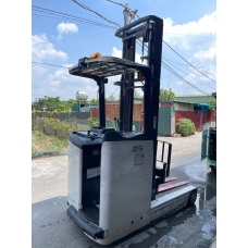 z6898459664437_f30f07cbcc46d353f72d146e5ad01636