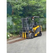 z7210959140051_8ec113fa67b84302232448569453b860