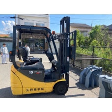 z7605976556685_5dc7c13957e09df7853cd869eab5da59