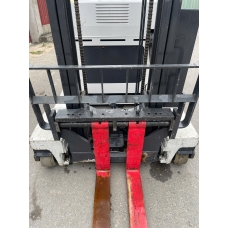 z7639600954164_8f5b336537142f3a77b7d0c59736a7ce