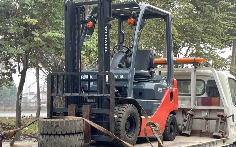 HOẠT ĐỘNG BÀN GIAO XE NÂNG DẦU 1.5 TẤN TOYOTA NGÀY 16/1/2026 