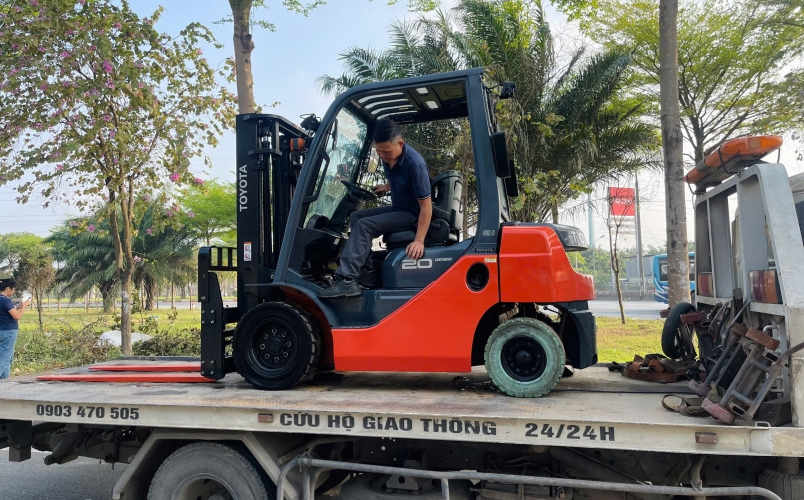 Hoạt động bàn giao xe nâng dầu nhật bãi 2.0T và 3.0T TOYOTA Ngày 16/3/2026